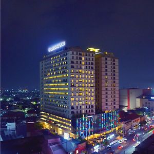 Louis Kienne Hotel Pemuda